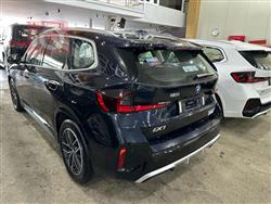 بي ام دبليو iX1